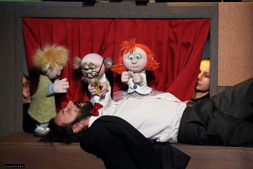 Predstava za djecu “Guliver među lutkama”