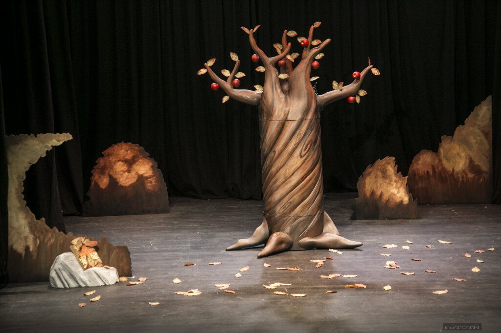 dječja predstava “DRVO IMA SRCE”