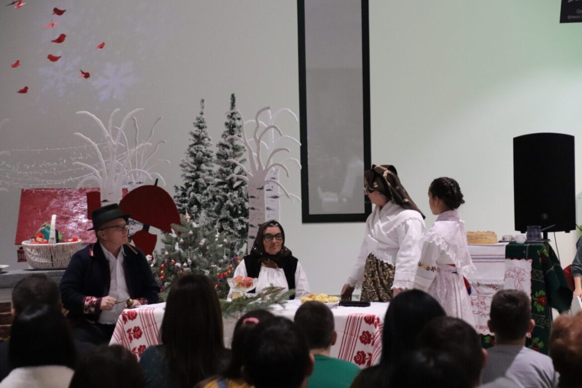 “KADA STARI BOŽIĆ SUSRETNE NOVI”, božićna predstava