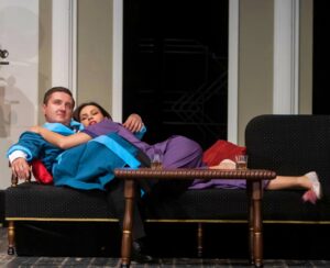 "PRIVATNI ŽIVOTI", komedija